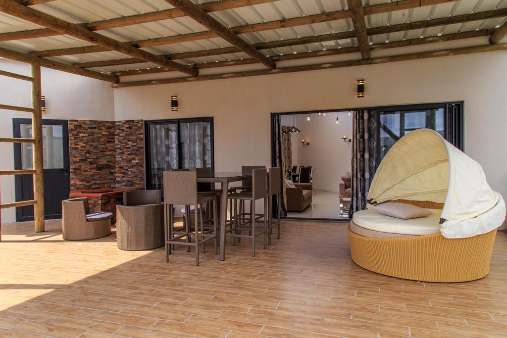 Ocean View Flic en Flac Exterior foto