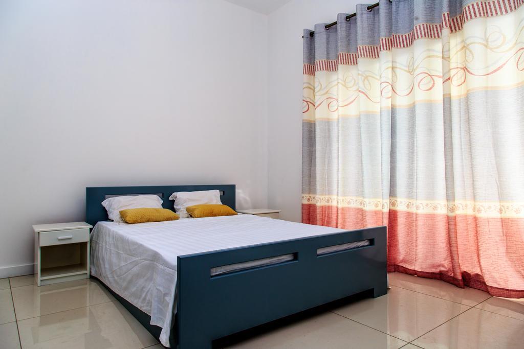 Ocean View Flic en Flac Exterior foto