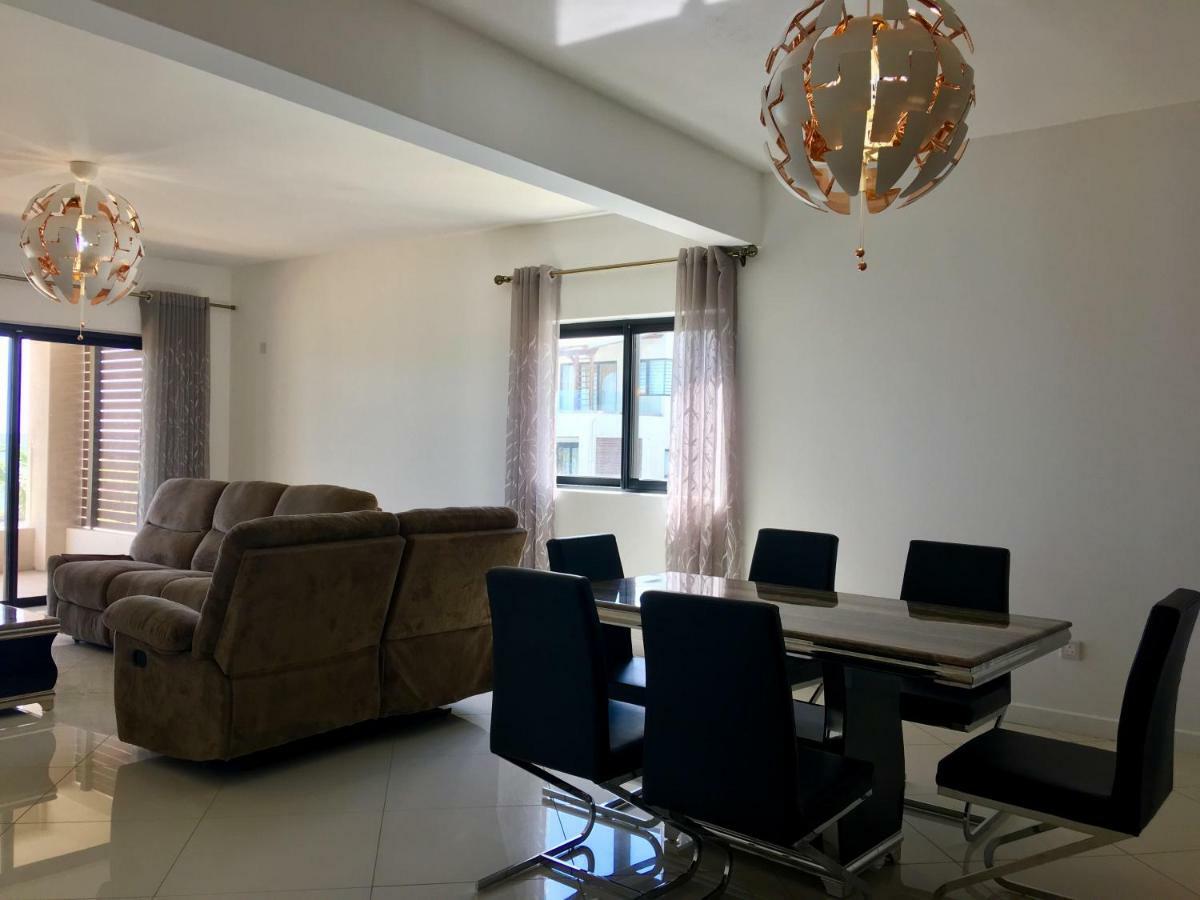 Ocean View Flic en Flac Exterior foto