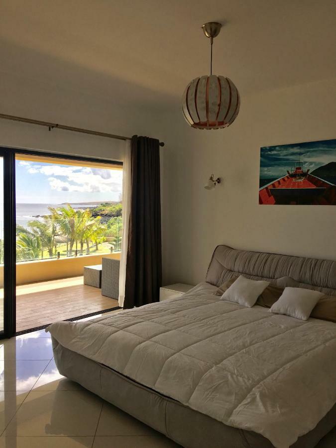 Ocean View Flic en Flac Exterior foto