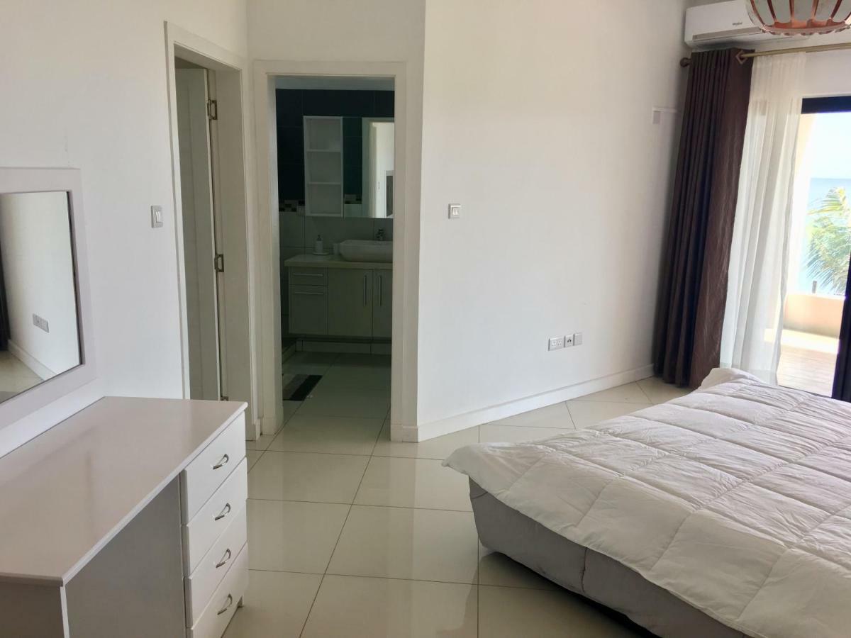 Ocean View Flic en Flac Exterior foto